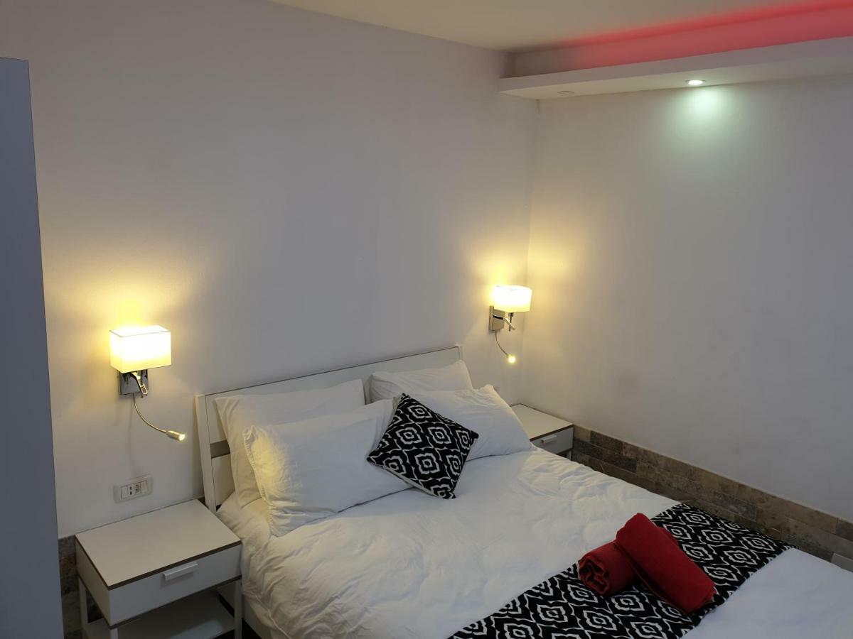 Avshalom Holiday Apartments Eilat Exterior photo